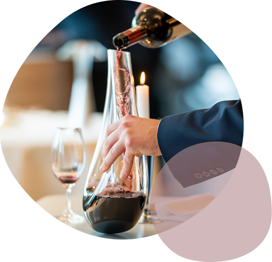 StudentBDSServingRedWine